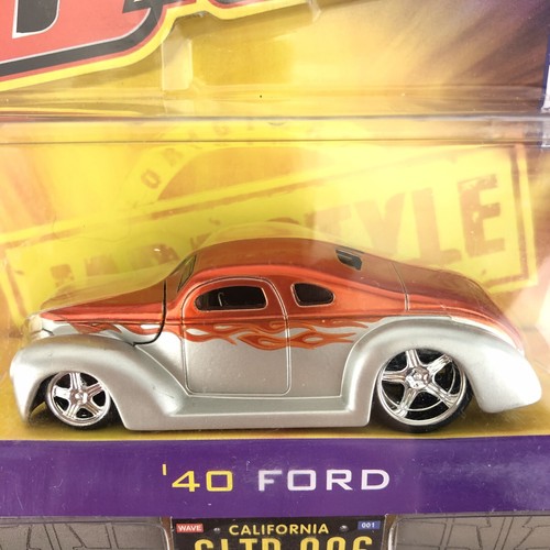 Jada D-Rods 40 1940 Ford Silver & Orange Rubber Tires Diecast Car 1/64 Scale - Picture 4 of 6