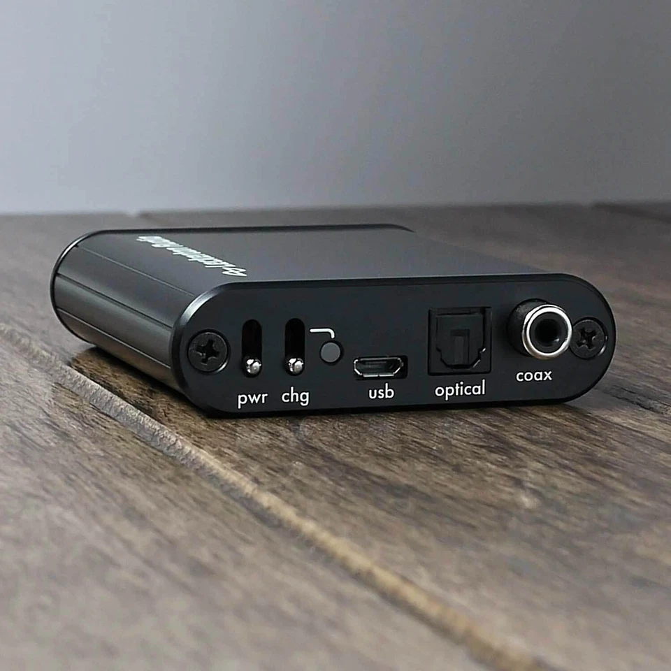 Leckerton Audio UHA-6S.MKII Portable USB DAC and Headphone Amplifier w/ TOSLINK - Image 4 of 4