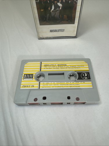 Madness ABSOLUTELY Cassette ZSEEZ29 UK 1ST ISSUE 1980 PAPER LABEL Ex Condition - Picture 3 of 7