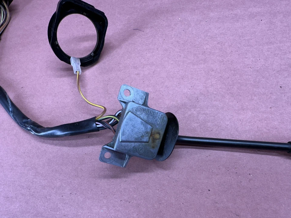 BMW 2002 1502-2002tii Windshield Wiper Switch Stalk OEM 93K Miles - Image 4 of 4