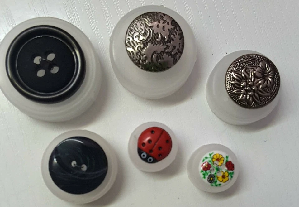 Knöpfe Trachten Hirschhornoptik, (Stck.ab 1,00 €) silber, Herzen Trachtenknöpfe - Bild 3 von 3