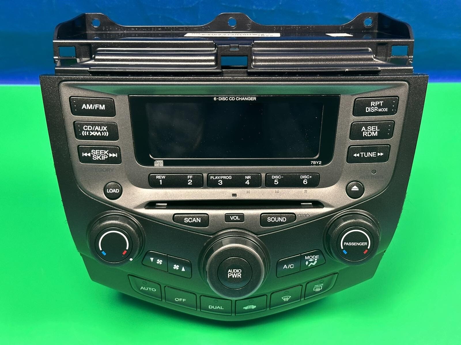 2003 04 05 06 07 Honda Accord AM FM Radio CD Player Receiver OEM