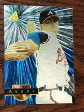 1994 PINNACLE BASEBALL MUSEUM STEVE AVERY NR-MINT  CARD # 8-OCT848