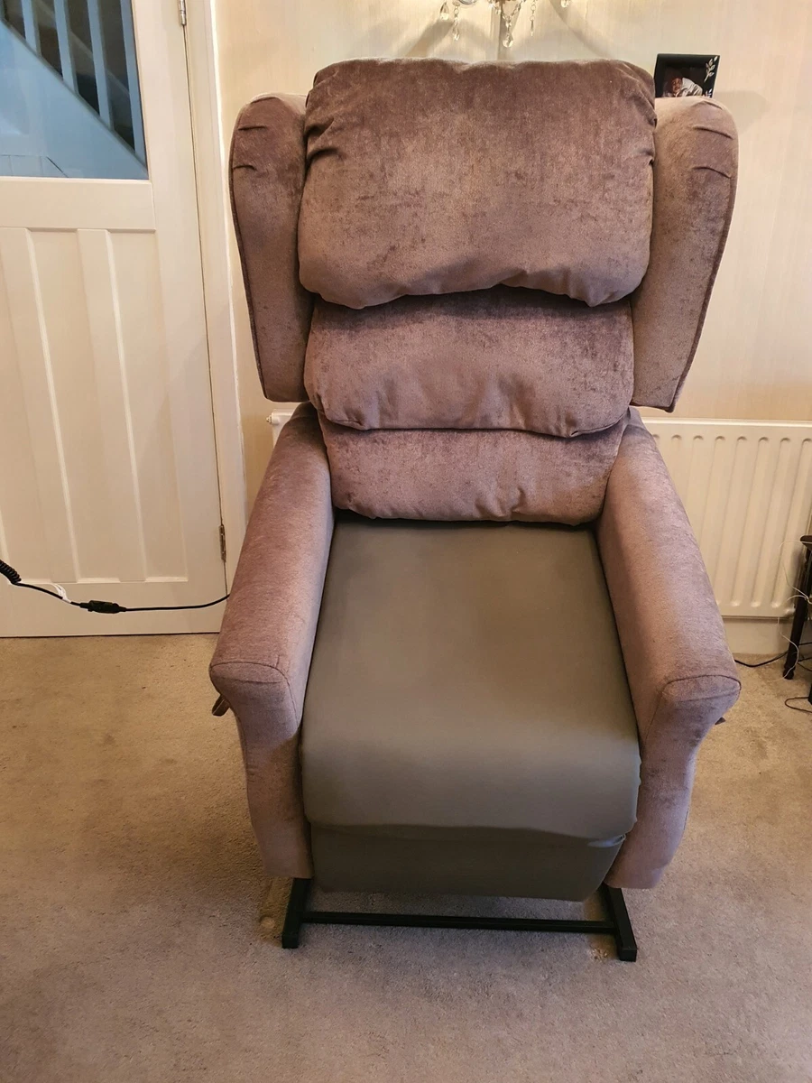 Configura riser recliner chair hot sale