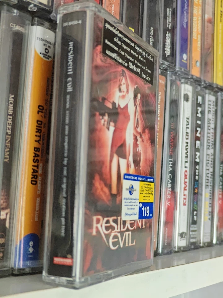 Resident Evil Music From The Motion Picture FULLY PLAY GRADED cassette - Image 4 of 4
