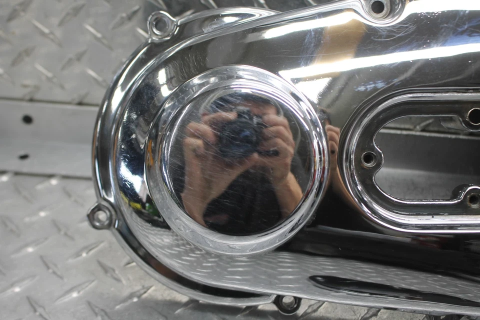 Harley-Davidson Dyna Wide Glide 2003 aniversario FXDWG cubierta primaria exterior Foto 2 de 4