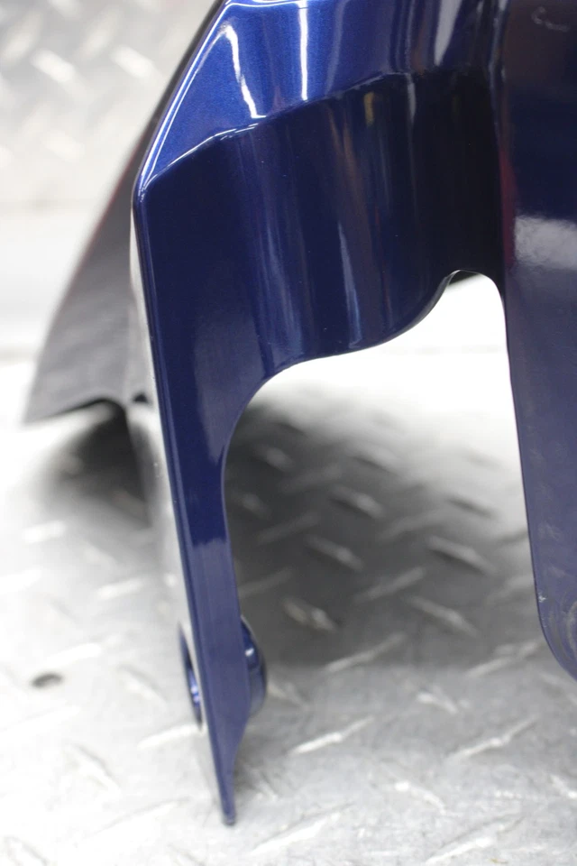 2004 Suzuki SV1000S FRONT WHEEL FENDER COWL FAIRING - Image 4 of 4