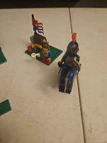 vintage LEGOLAND  castle set (6060) KNIGHT&rsquo;S CHALLENGE 100% w minifigures (1989)