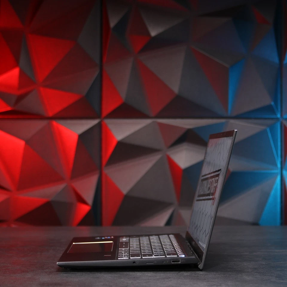 MSI Summit E14 Evo // Intel Core i7-1280P, 16 GB RAM, 1 TB SSD - Bild 3 von 4