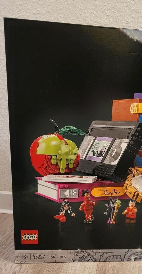 LEGO 43227 Disney Villain Icons 100th Anniversary Set