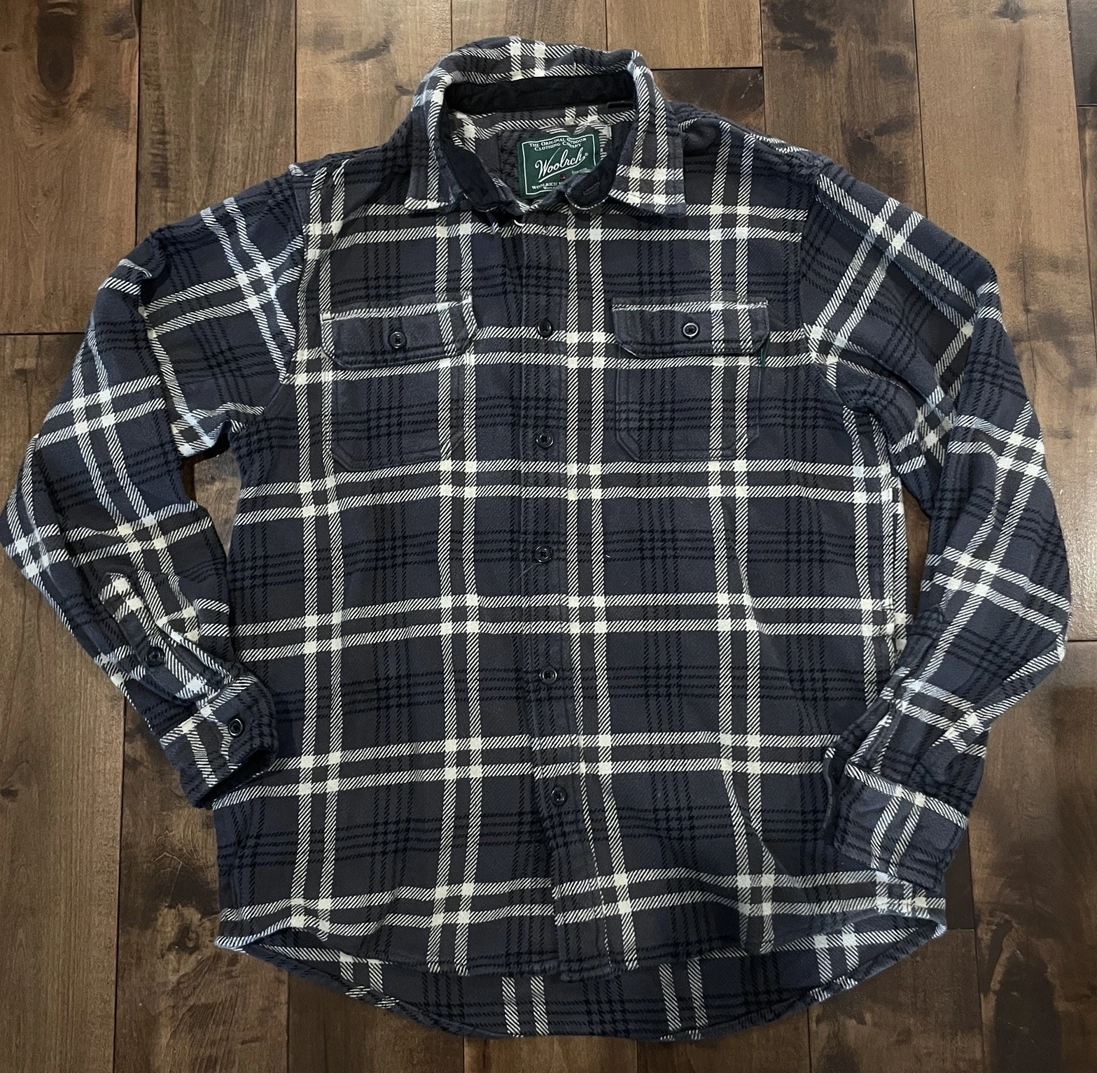 Woolrich Shirt Men Medium Navy Plaid Flannel Button Outdoor Workwear Jacket Coat