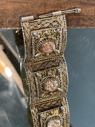 1930’s Sterling Vermeil Filligree & Pink Confetti Square Panel Bracelet - Picture 6 of 8