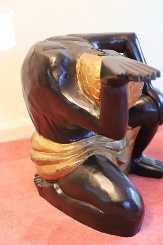 A Late 20th Century Glass-toped Coffee Table - Picture 12 of 16
