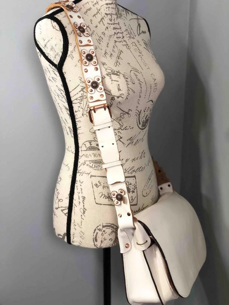 Discover 164+ saddle bag with guitar strap super hot esthdonghoadian