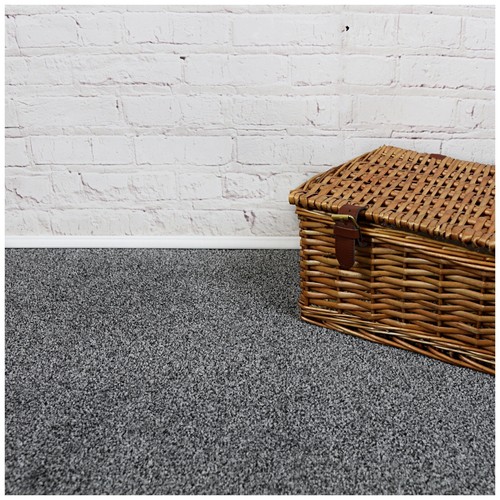 BUDGET CHEAP Easy CLEAN Silver Grey CARPET 4m/13ft Wide Carpet Remnant
