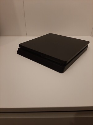 Sony PlayStation 4 Slim 1TB Spielekonsole - Jet Black