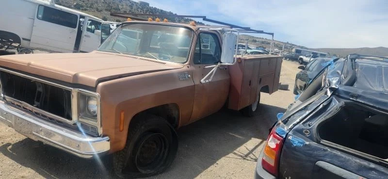 Manual Transmission 4 Speed 2WD Model VIN R Fits 73-91 GMC 3500 PICKUP 24798592 - Image 3 of 4