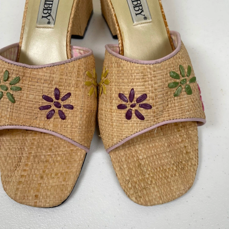Vintage SAM & LIBBY Natural Raffia Floral Heeled Sandals Mules 9M 90s Y2K Boho - Image 4 of 4