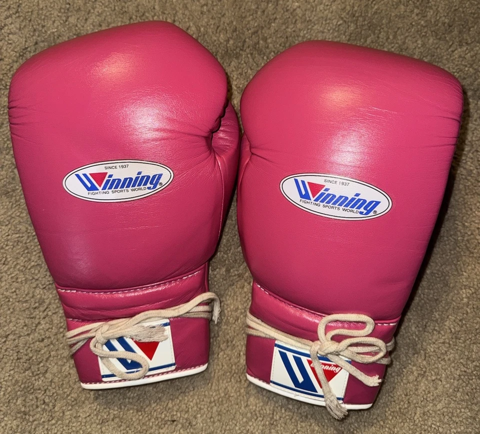 Genuine Professional MS-600 WINNING 16oz BOXING GLOVES Lace Up Boxing Gloves - Image 2 of 4