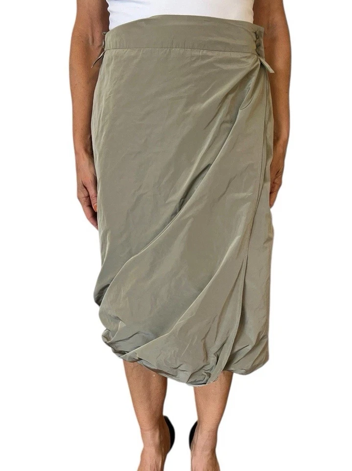 FALDA MUJER PAUW AMSTERDAM ENVOLVENTE PLISADA TAFETTA CAQUI DOBLADILLO BURBUJA MIDI 3 L Foto 4 de 4