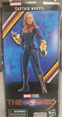 Marvel Legends The Marvels: Captain Marvel NIP (2022 Hasbro) Hulk BAF
