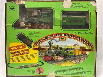 VTG 1987 New Bright The Great American Express Railroad Train Set