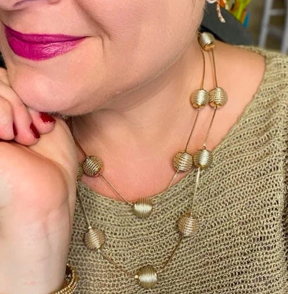 NUEVO CON ETIQUETAS Collar GARNALDA Park Lane Tono Dorado Cuentas REG: $190 CAPA DOBLE LARGO