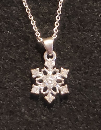 CLAIREs ( SNOW FLAKE ) PENDANT W/ Clear Rhinestones NECKLACE - 18 in W/ 3 in Ex - Picture 10 of 10