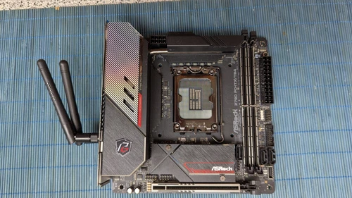 AsRock Z790 Phantom Gaming-ITX/TB4 Intel DDR5 S1700 (ASRock Z790 PG-ITX/TB4)