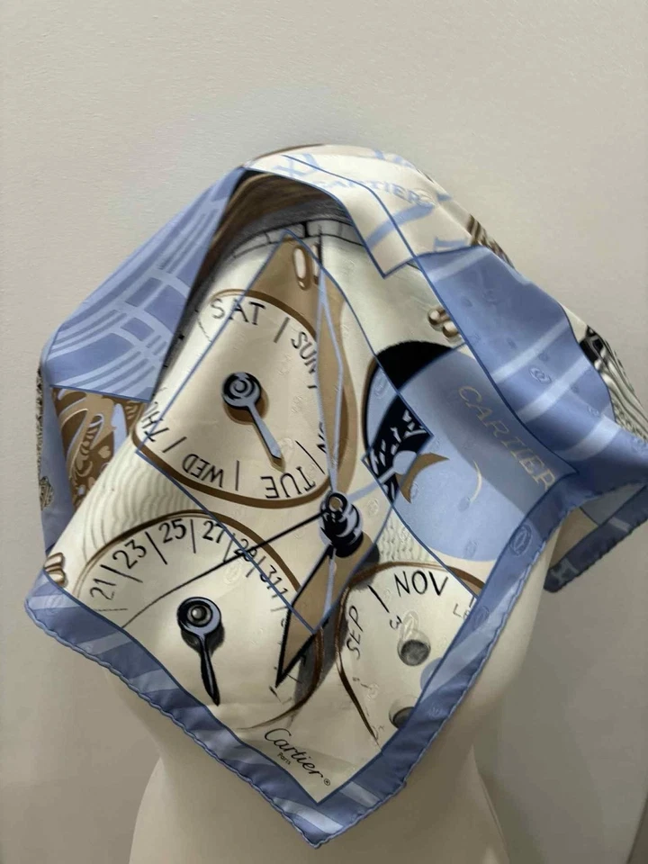 S25#Cartier Paris Monograma Logo Azul Seda Bufanda 26/25 Pulgadas Hecha en Italia Foto 4 de 4