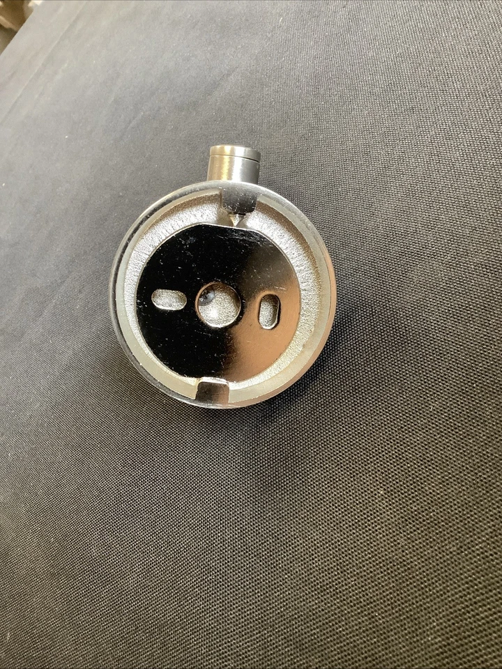 Gancho para bata California Faufets níquel satinado. 74-RH-SN W20 Foto 4 de 4