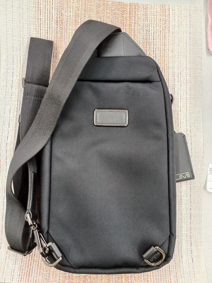 Tumi 130542 Harrison Gregory Sling | eBay