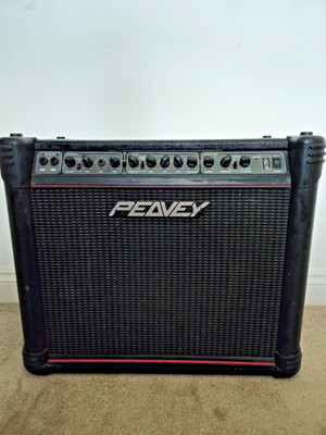 Peavey Bandit 112 Transtube Serie Gitarrenverstärker Red Stripe