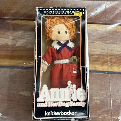 Vintage Knickerbocker Annie And Her Dog Sandy Rag Doll 8" Tall 1977 No 3850