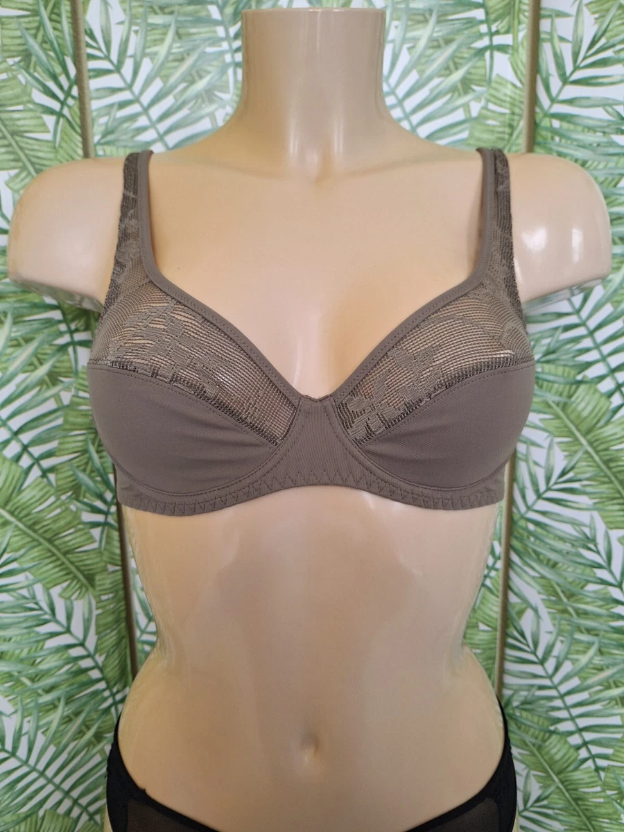 String Lise Charmel - Taille 2 - Beige - Réf ECA0527 - NEUF Sans étiquette