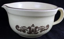 Pfaltzgraff Village Batter Bowl