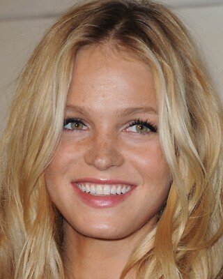 SEXY ERIN HEATHERTON 8x10 PHOTO *