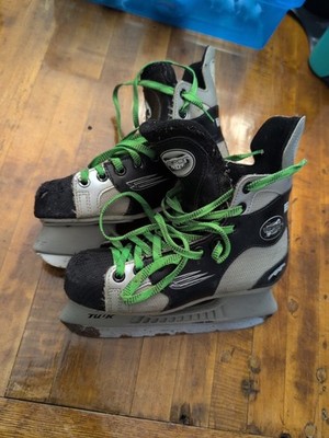 Bauer Vapor Agility Size 3 D Jr Ice Hockey Skates Rusty 