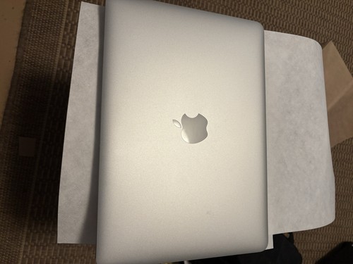 2015 MacBook Pro 13, Very Good Condition