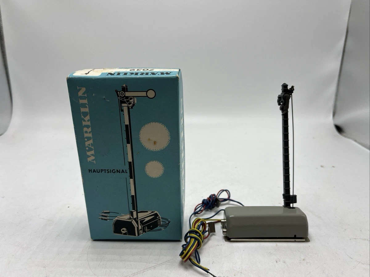 Märklin HO with Vintage Model Railroad Signals | eBay
