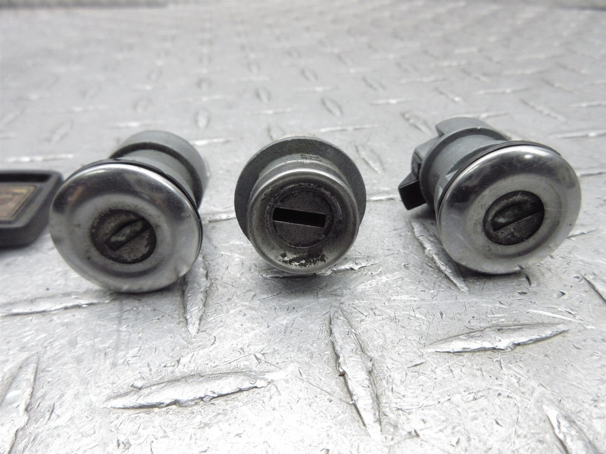1989 88-90 Honda GL1500 Goldwing Ignition Switch Lock Set Assembly