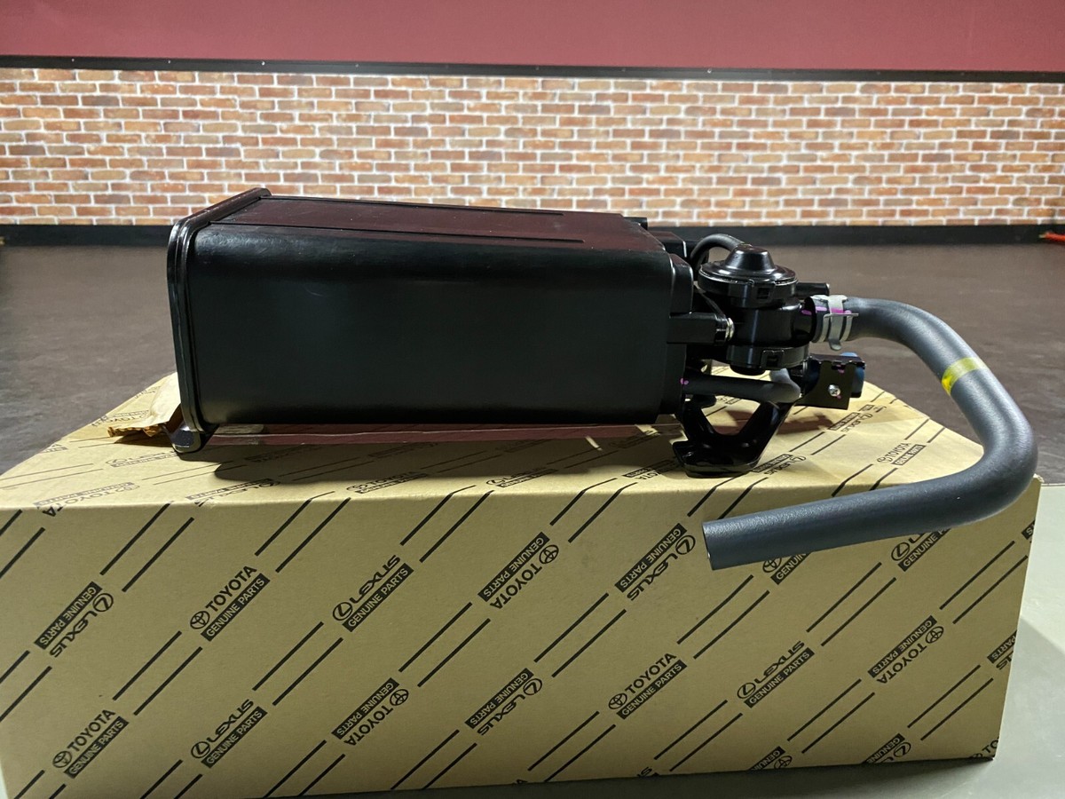 Lexus Genuine OEM 77740-60440 Vapor Canister FOR Lexus LX470 2003