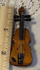 Vintage Dollhouse Miniature Little Violin