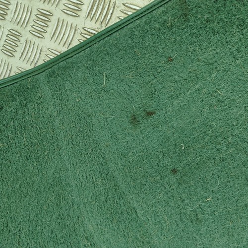 Juego de alfombrillas Aston Martin DB7 cupé 83-122771-AAW 1995 RHD 26538442 - Imagen 7 de 8