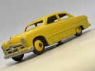 Dinky🔥1949 Ford Fordor Sedan 139a - Yellow 1:43