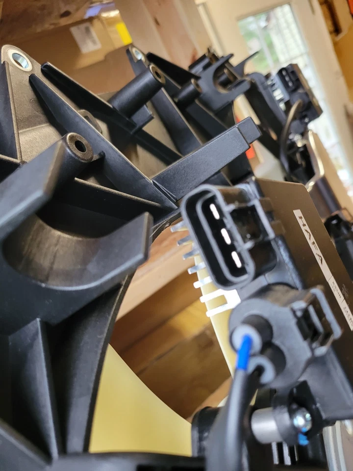 Dorman 621-443 Engine Cooling Fan Assembly fits 10-14 Mazda CX-9 - Image 4 of 4