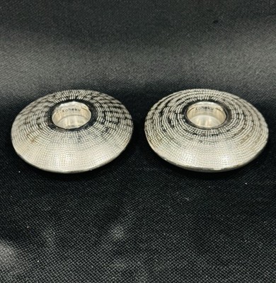 (2) KAHEKU SCHONES WOHNEN Hammered Aluminum Disc Saucer Tealight Candle Holders