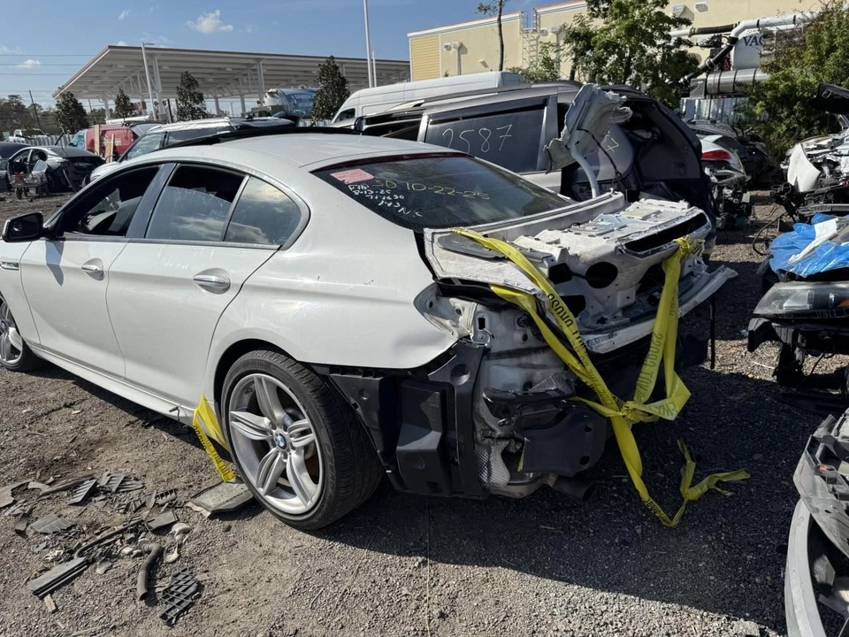 Driver Rear Knuckle/Stub 4 Door Gran Coupe Fits 13-19 BMW 640i 581649 — 第 4/4 张图片