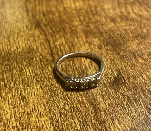 Avon Silver Sterling Vintage Ring