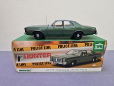 1/18 GREENLIGHT 1977 DODGE MONACO HUNTER TV SERIES